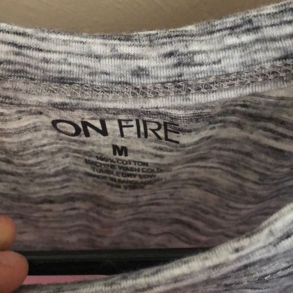 Love tee - Picture 2 of 3